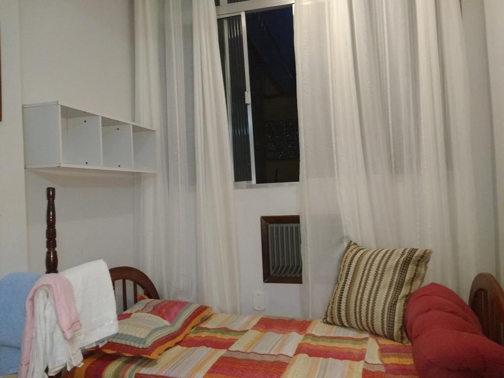 Quarto Casa De Familia Copacabana Hospedagem domiciliar Rio de Janeiro